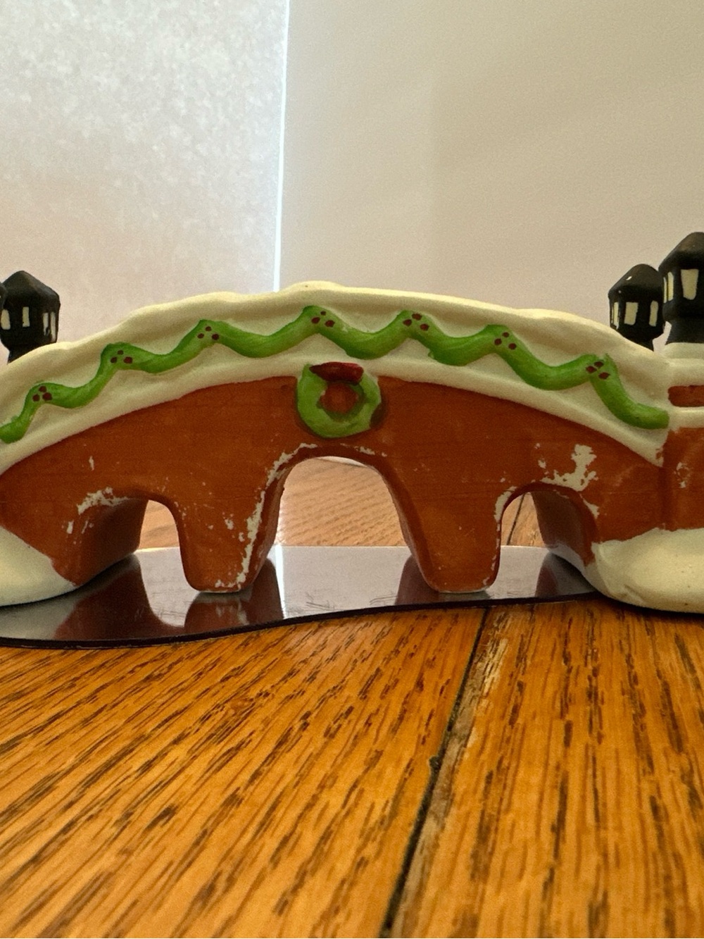 Dickensville Noma Christmas Village Porcelain Red Brick Bridge